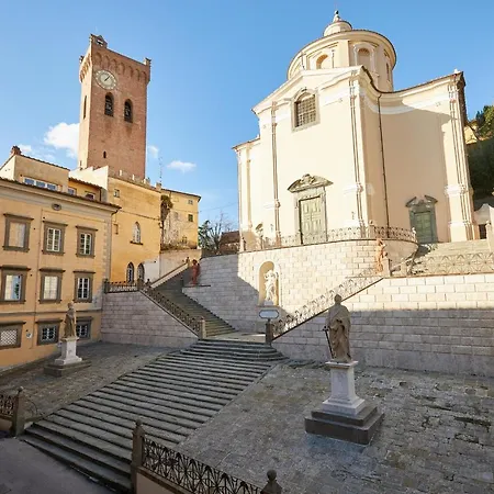 Industrial In The Heart Of Apartment San Miniato