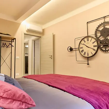 Industrial In The Heart Of Apartment San Miniato